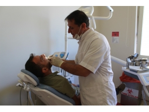 Diş Uzmanından Diyabet Hastalarına Uyarı