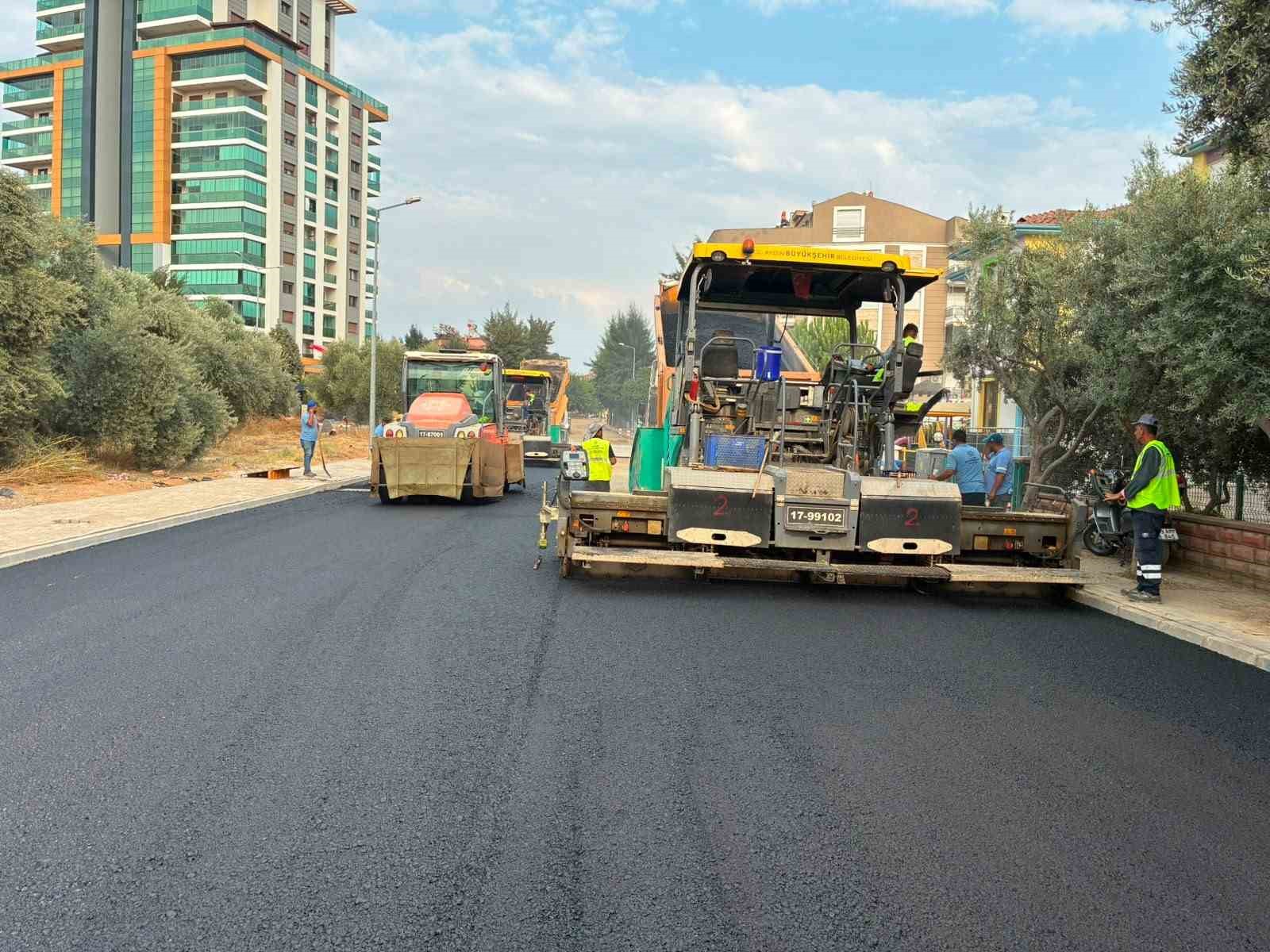 aydin-buyuksehir-in-yol-calismalari-suruyor