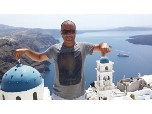 Ucuz Biletle 13 Yılda 36 Farklı Ülke Gezdi