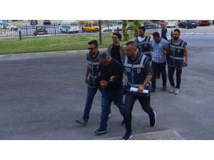 Yaşlı Kadını Duayla Kandırıp 50 Bin Liralık Bilezik Çalan 2 Dolandırıcı Tutuklandı