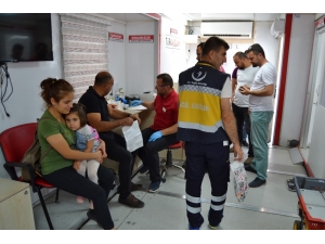 Sağlık Çalışanları Ve Vatandaşlardan Kan Ve Kök Hücre Bağışı