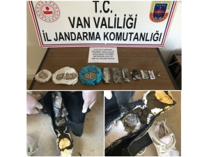 İran Uyruklu Yolcunun Ayakkabı Tabanından Uyuşturucu Madde Çıktı