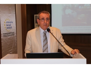 İş Dünyası 9 Günlük Tatile Karşı