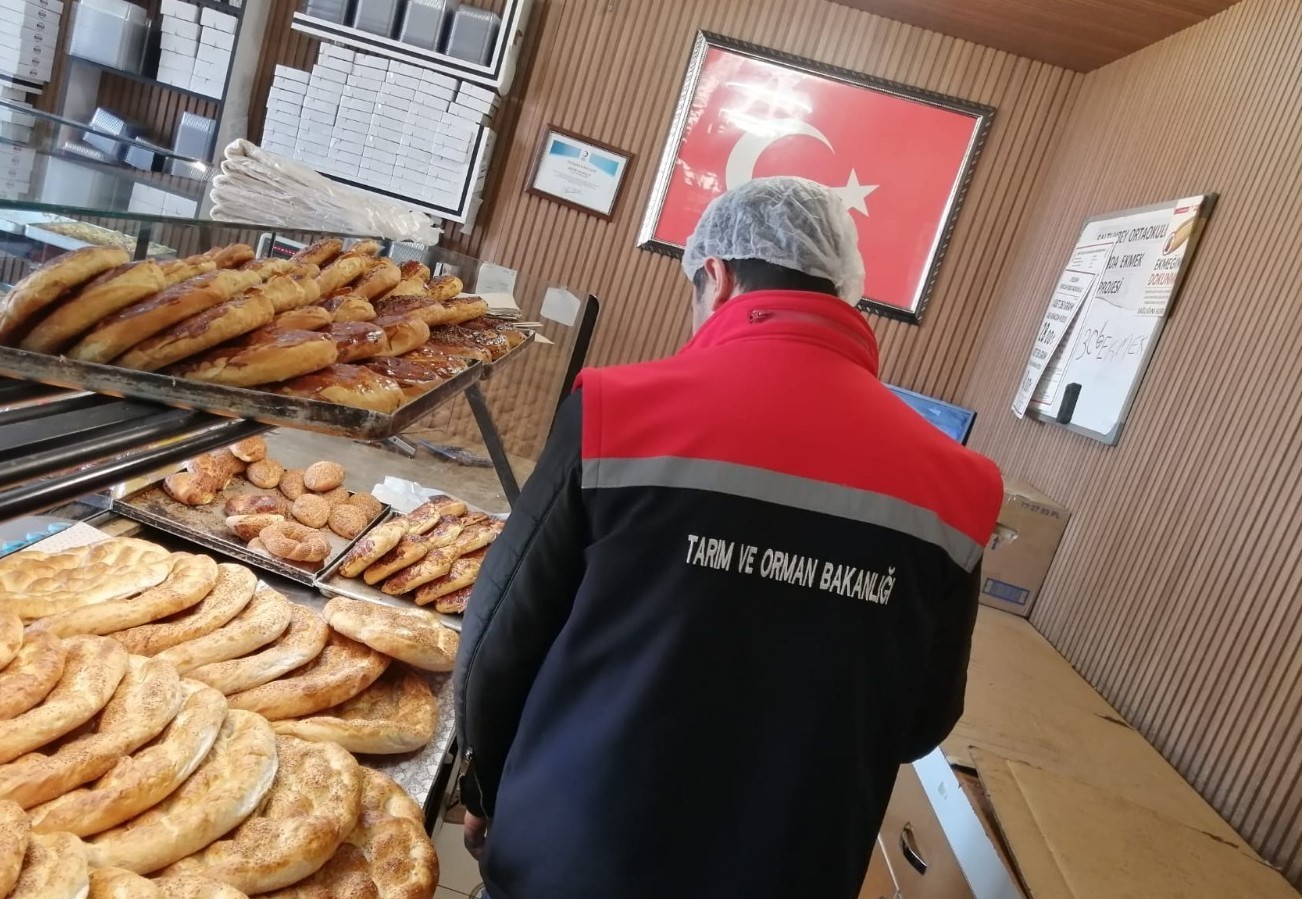 erzurum-da-gida-ve-yem-isletmelerine-siki-markaj