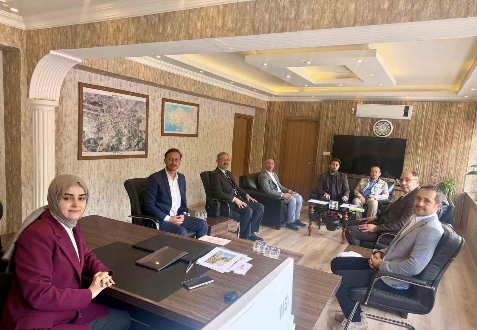 bilecik-te-cocuk-ve-ailelere-yonelik-projeler-masaya-yatirildi