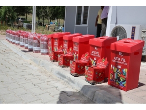 Vatandaşlardan Geri Dönüşüm Projesine İlgi