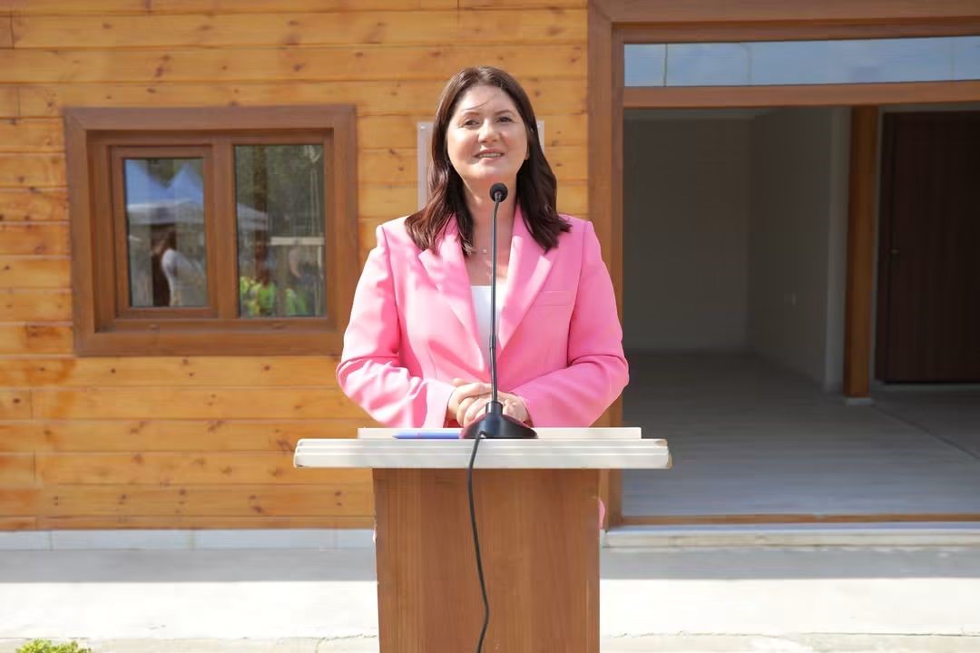 edirne-belediye-baskani-filiz-gencan-chp-den-istifa-etti