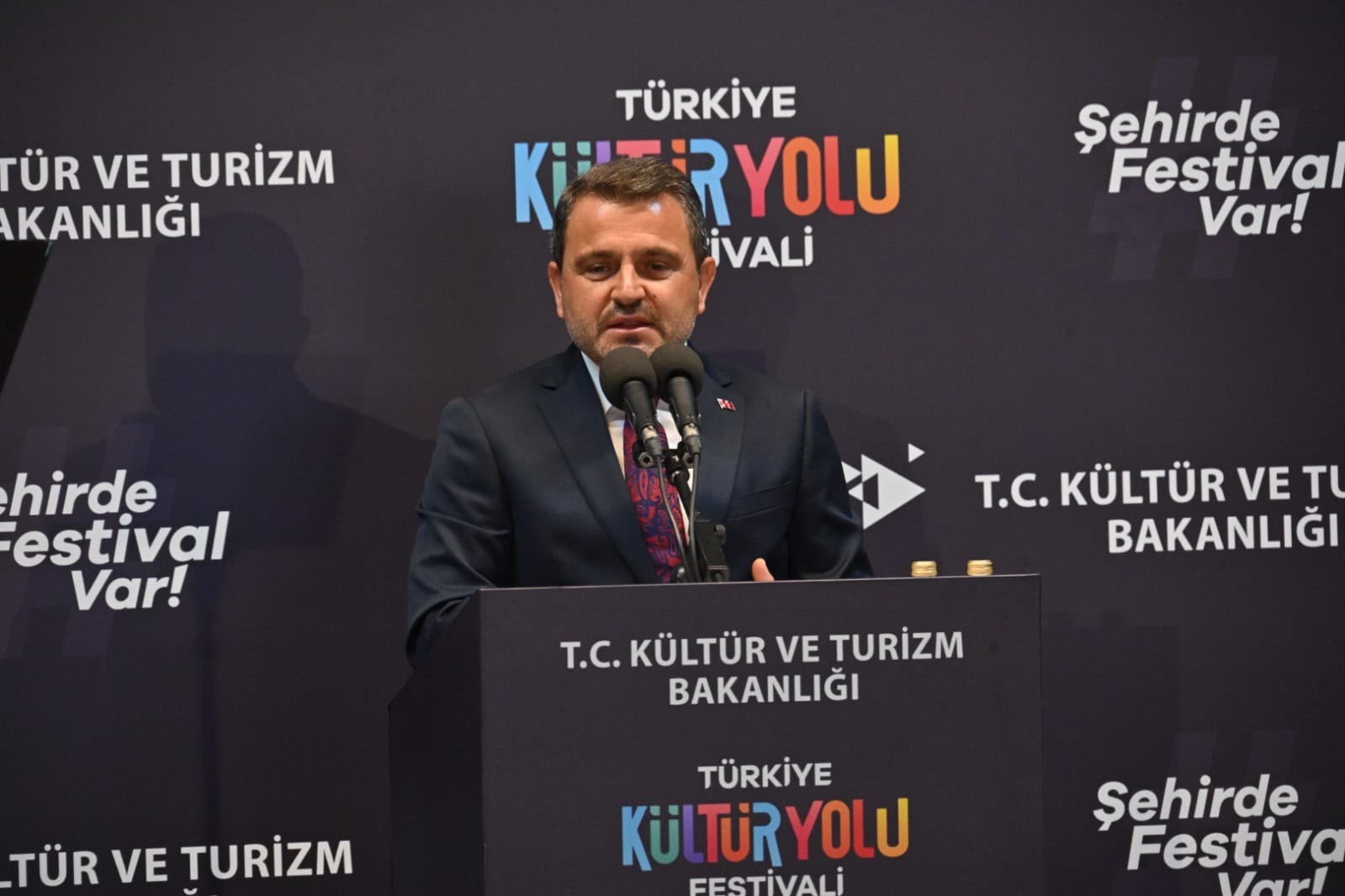 tarihi-alan-baskani-ismail-kasdemir-canakkale-bu-festivali-cok-sevdi