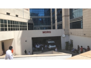 Siirt’te Kontrolden Çıkan Araç Park Halindeki Araçlara Çarptı: 1 Ölü