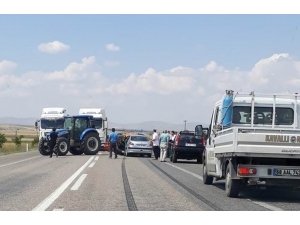 Tomarza-kayseri Karayolunda Trafik Kazası: 1 Yaralı