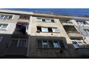 Eski Karısının Evini Ateşe Verdi