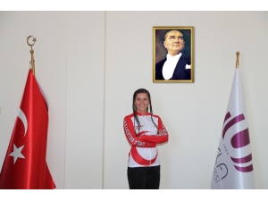 Urlalı Sporcu ’Dünya Şampiyonası’ Yolcusu