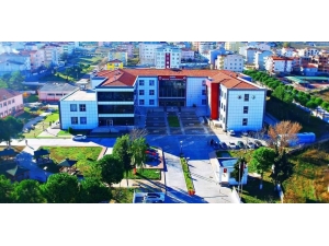 Gerze Myo Yeni Öğrencilerini Bekliyor