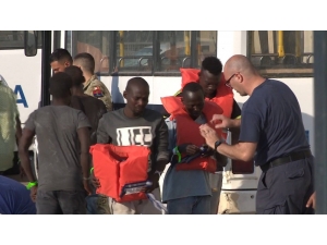 Malta’da 76 Göçmen Kurtarıldı