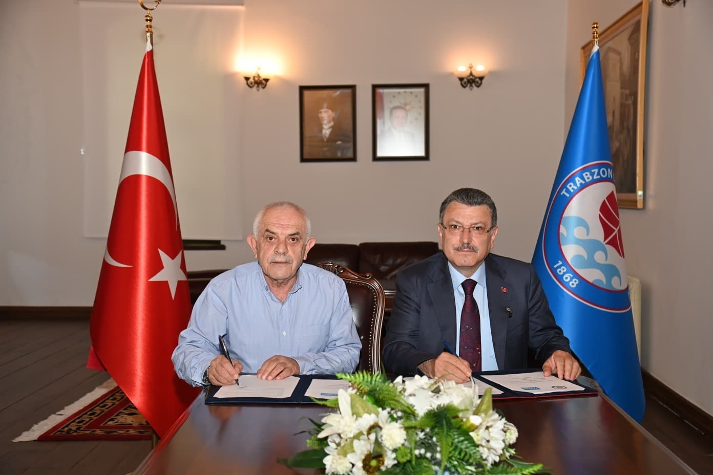 otizm-yasam-merkezi-icin-imzalar-atildi