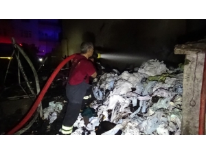 Diyarbakır’da Ahır Yangını Korkuttu