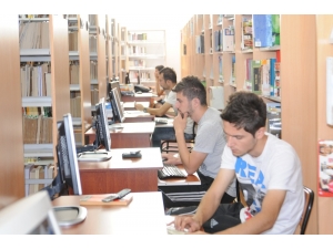 En Özel Devlet Üniversitesi Öğrencilerini Bekliyor