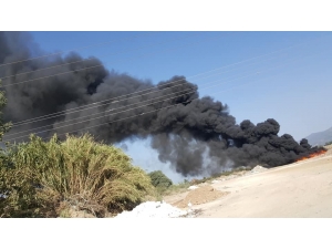 Çöplük Ve Hurda Yangınları Şehri Kokuttu