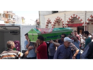 Genç Yaşta Hayatını Kaybeden Gülden Çınar Gözyaşları Arasında Defnedildi