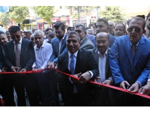 Es Ağrılılar Kültür Ve Yardımlaşma Derneği’nin Yeni Hizmet Binası Açılışı Gerçekleşti