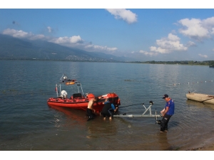 Sapanca Gölünde Kaybolan Çocuğun Cansız Bedenine Ulaşıldı