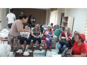 İzmit’tin Emeklilerine Kanser Taraması Yapıldı