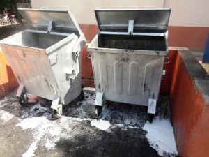 Bağlar’da Çöp Konteynerleri Dezenfekte Edildi