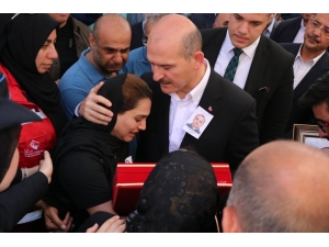 Bakan Soylu’dan Şehit Eşine: "O Kahraman, Sen De Kahramansın"