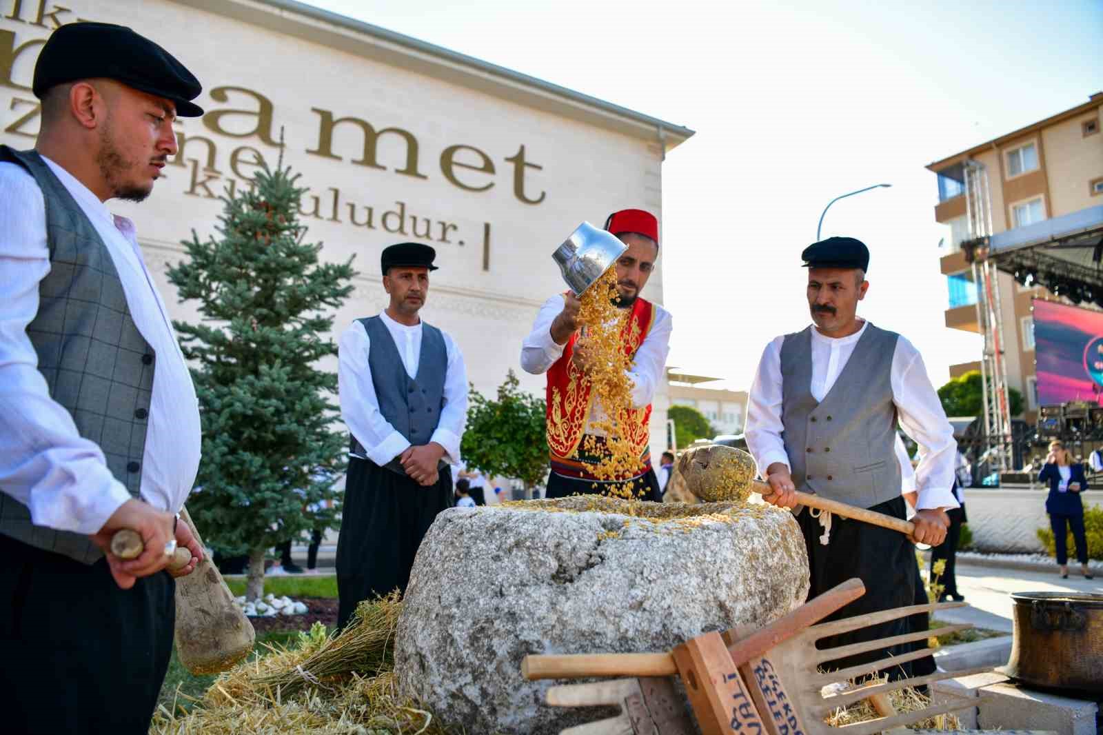 vali-demiryurek-anadolu-nun-her-kosesi-zenginlik-urunu