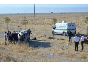 Düğün Dönüşü Kaza: 2 Ölü, 3 Yaralı