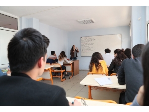 Büyükşehir Belediyesi, Erdemli Ve Bozyazı’da Da Üniversite Hazırlık Kursları Açıyor