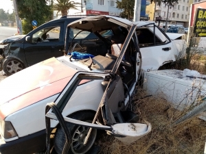 Parçalanan Araçtan Sağ Çıktı