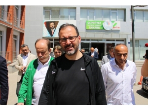 Bakan Kasapoğlu’ndan Muaythai Milli Takımı’na Tebrik Mesajı