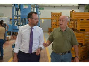 Yunusemre Sanayi Komisyonu Sorunları Yerinde Dinledi