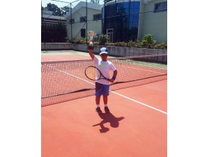 Yaz Kupası’nda Altın Madalya Osmangazi’nin