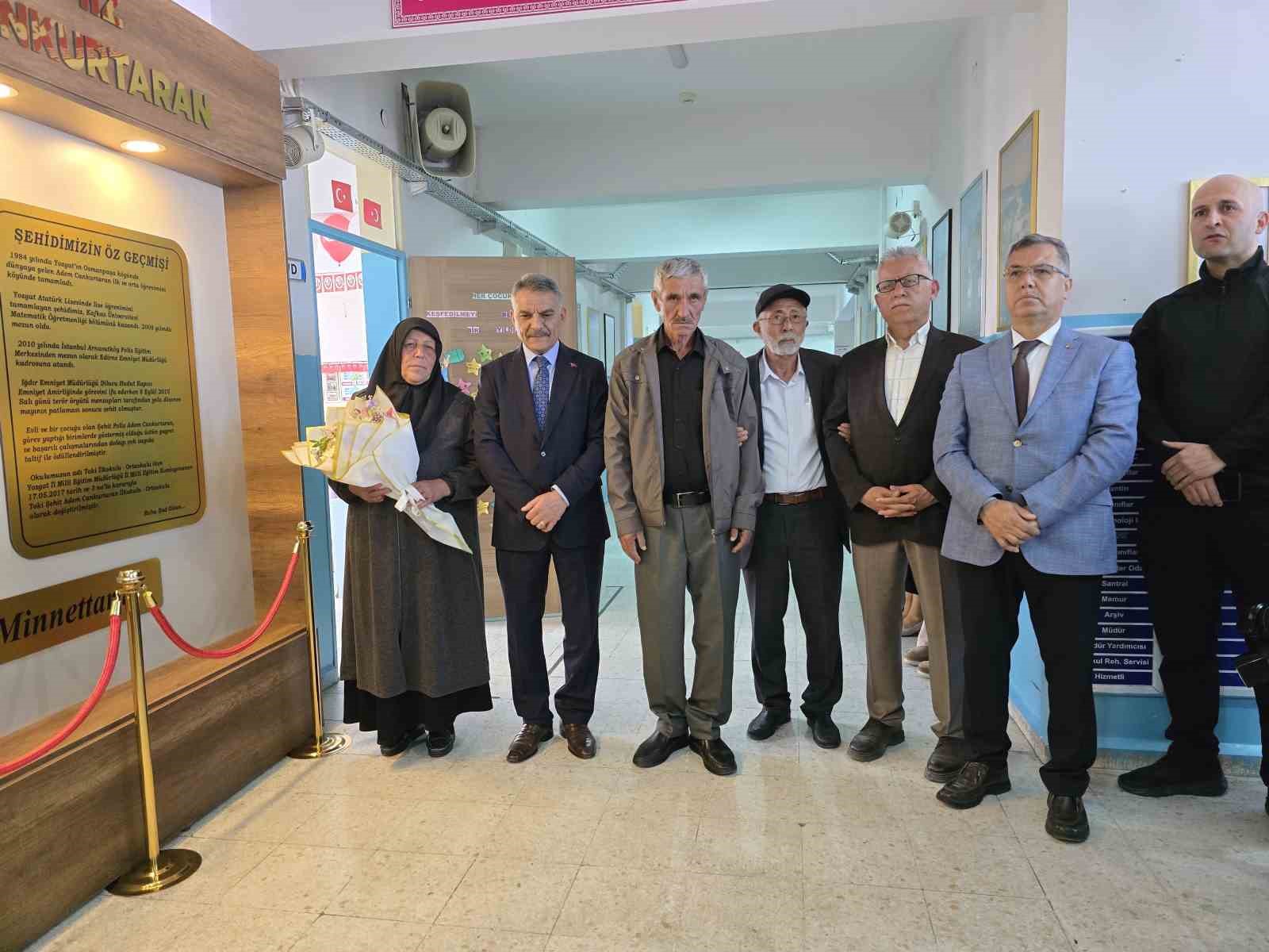 karne-gununde-anlamli-acilis-sehit-adem-cankurtaran-in-hatiralari-isminin-verildigi-okulda-sergilenecek