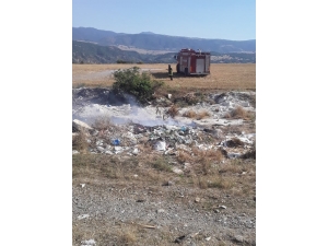 Çöplükteki Yangın Araziye Sıçradı
