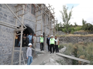 Beylerbeyi Sarayı’nın Restorasyon Çalışmaları Sürüyor