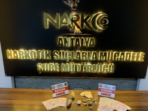 Antalya’da Uyuşturucu Operasyonları