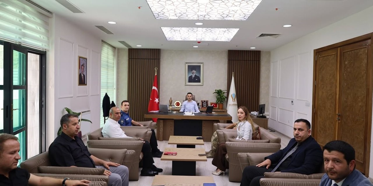 uludere-de-kamu-hizmetleri-masaya-yatirildi