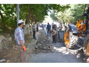 Emet’te Cadde Ve Kaldırım Düzenleme Çalışmaları