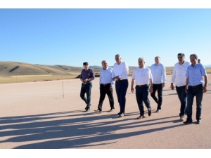 Gümüşhane-bayburt Havalimanında Çalışmalar Devam Ediyor