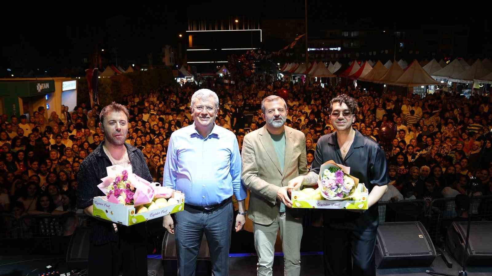 gursu-da-28-armut-festivali-coskuyla-sona-erdi