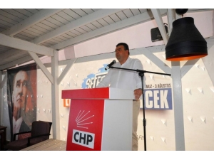 İzmir’de, Chp Gençlik Kolları Emek, Gelecek Ve Zafer Kampı Başladı