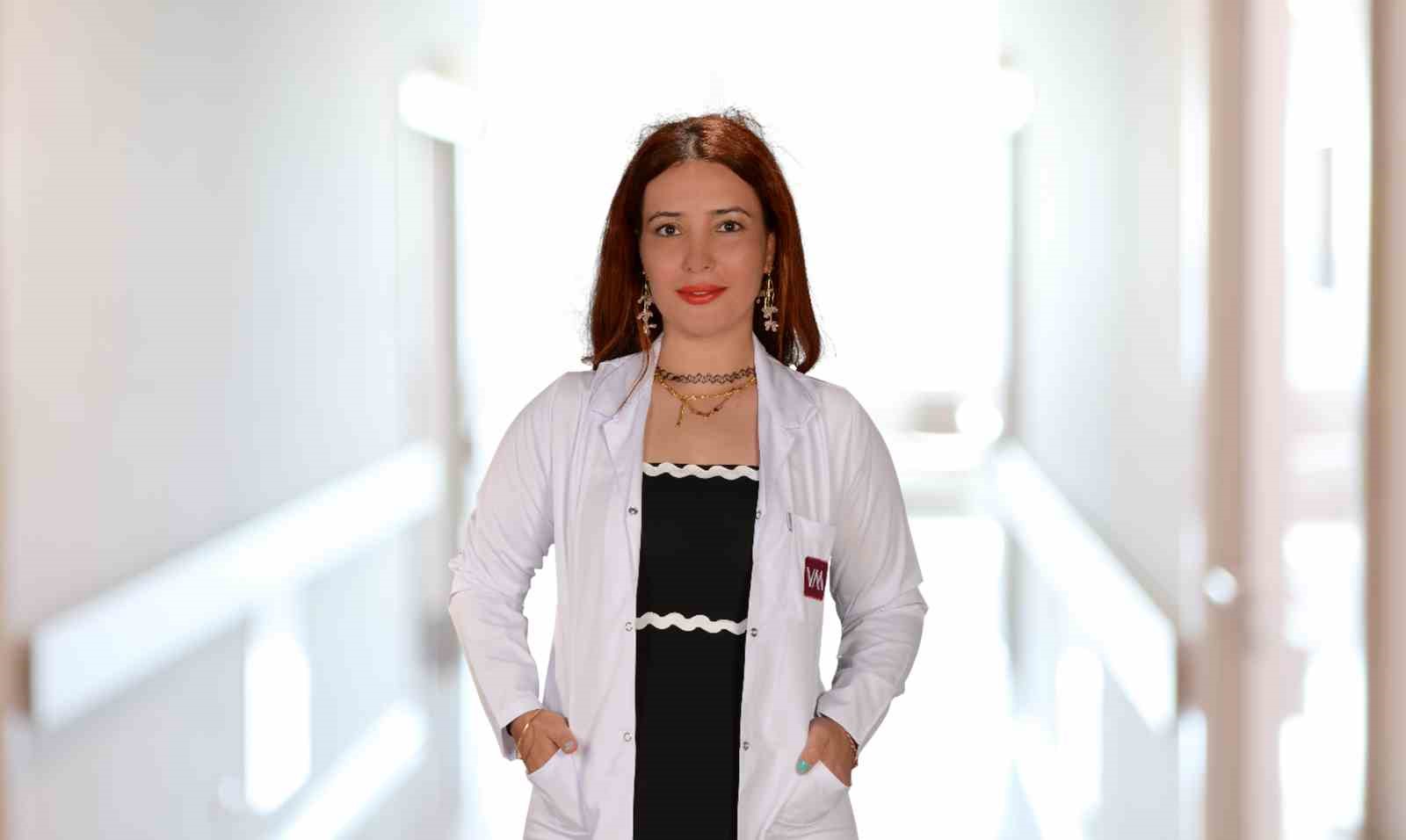 uzmandan-sicak-hava-uyarisi-isi-carpmasi-sadece-gunes-altinda-olmaz