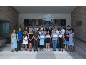 Yaz Okulu İçin Almanya’dan İzmir’e Geldiler