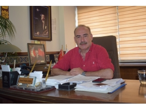 48 Yıllık Gözlüklerinden Kurtuldu