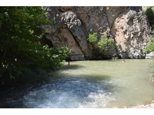 Kayaarası Kanyonu’na İlgi Her Geçen Gün Artıyor