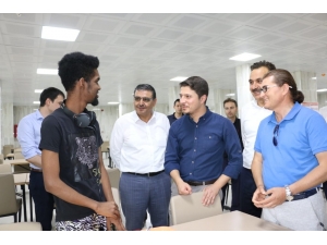 Yeni Yurtlarla Öğrenci Sayısı Artacak