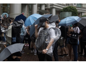 Hong Kong’da 44 Protestocu Hakim Karşısında